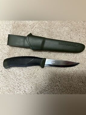 Morakniv Sweden Companion MG Blade Knife with Stainless Steel Blade- 11827